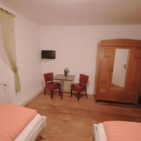 Zum Alten Pfarrhaus * Schönecken